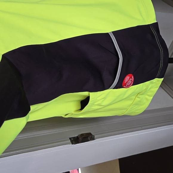 Womens Louis Garneau Cycling jacket - Picture 5 of 8